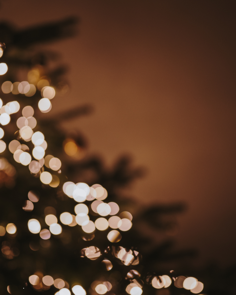 Image of a blury xmas tree